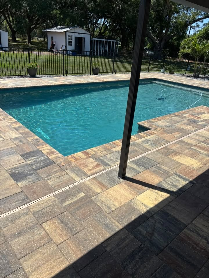Pool Deck & Patio Cleaning